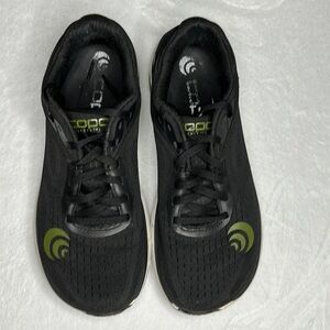 Topo Men’s Ultrafly 3 5mm Drop Running Shoes Sneakers Black Size 9